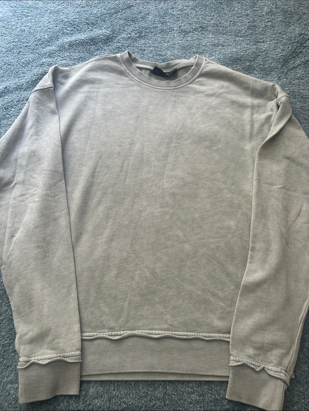 No Boundaries Men's Crewneck Sweater - Light Green. Never worn